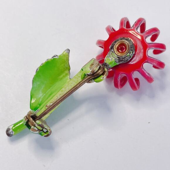 VTG 1950s Brooch Red Enameled Flower Mid Century Kitsch Glass Pin - Picture 10 of 11